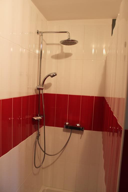 Chambres D'Hotes L'Aubaine Avec Jacuzzi Wanquetin エクステリア 写真